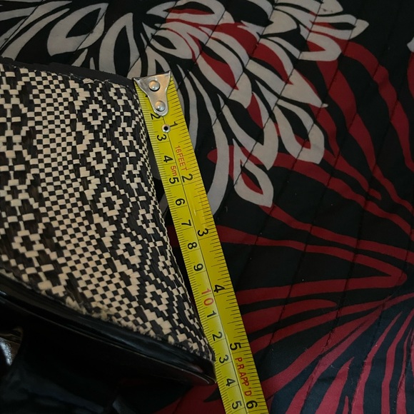 Sandals - Picture 4 of 8